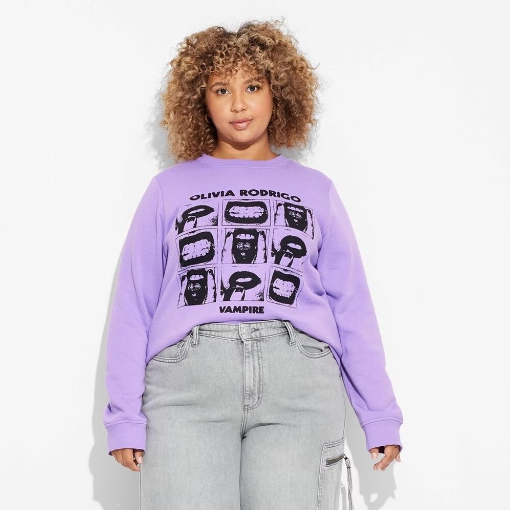 Olivia Rodrigo Womens Plus Size 2X Vampire Album Graphic Sweatshirt in‎ Purple